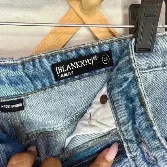 Blank NYC The Reeve Denim Shorts Jeans SIZE 28 - Picture 6 of 6
